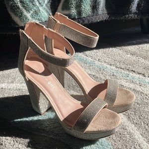 Madden girl all gem heel